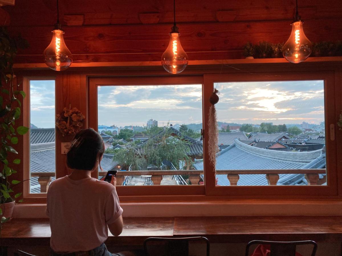 Laon Hanok Gguljam Jeonju Dış mekan fotoğraf